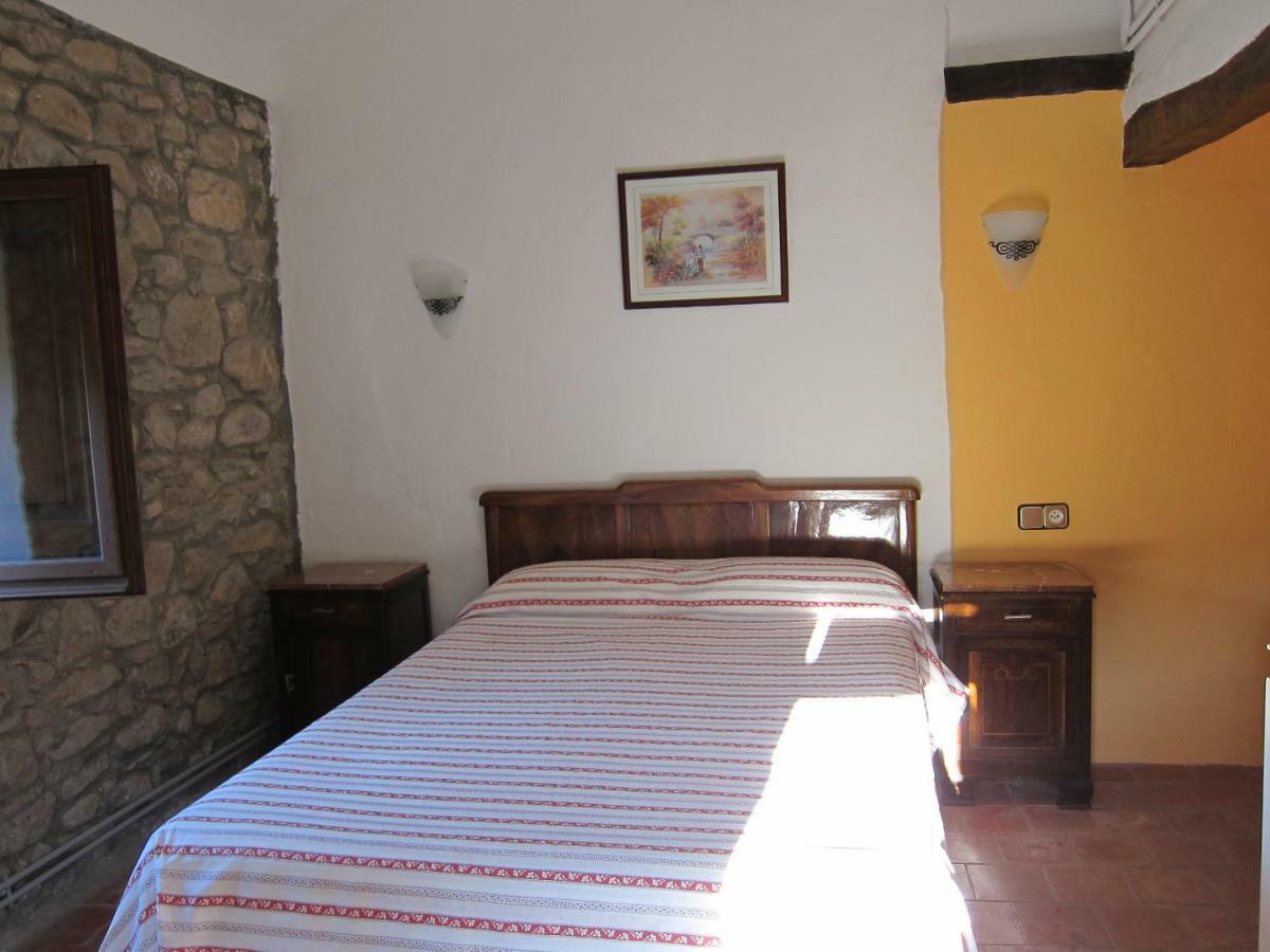 Mas El Llach La Vall de Bianya Εξωτερικό φωτογραφία